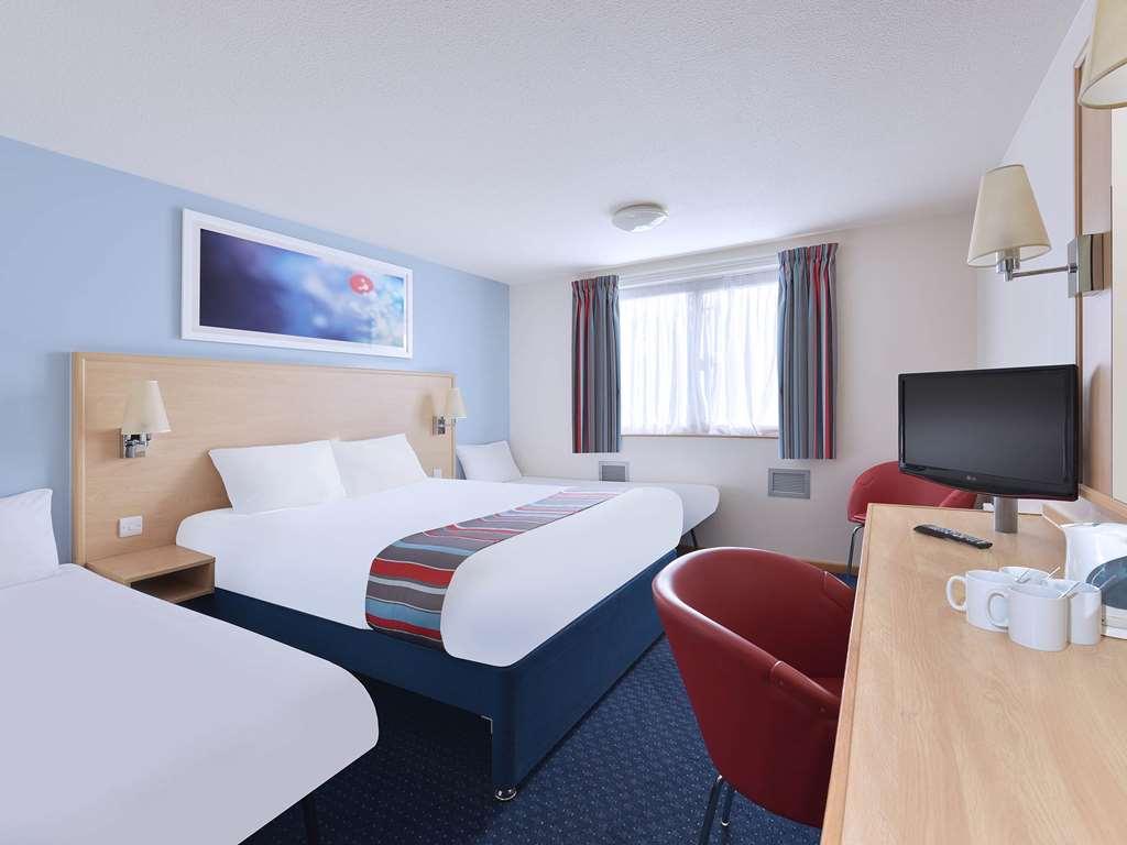 Travelodge Dundee Central Hotel Habitación foto