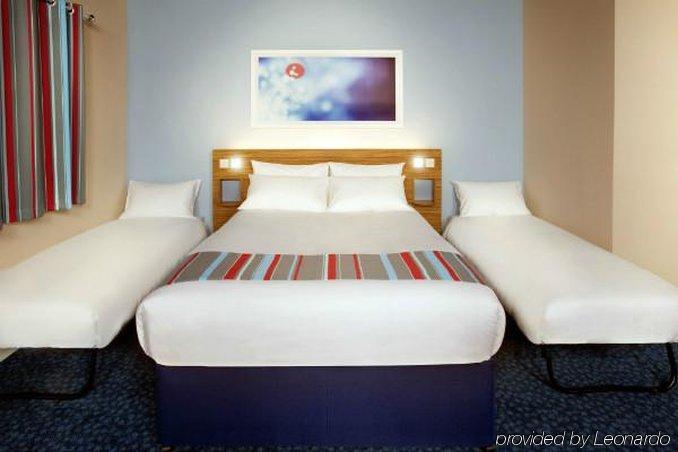 Travelodge Dundee Central Hotel Exterior foto