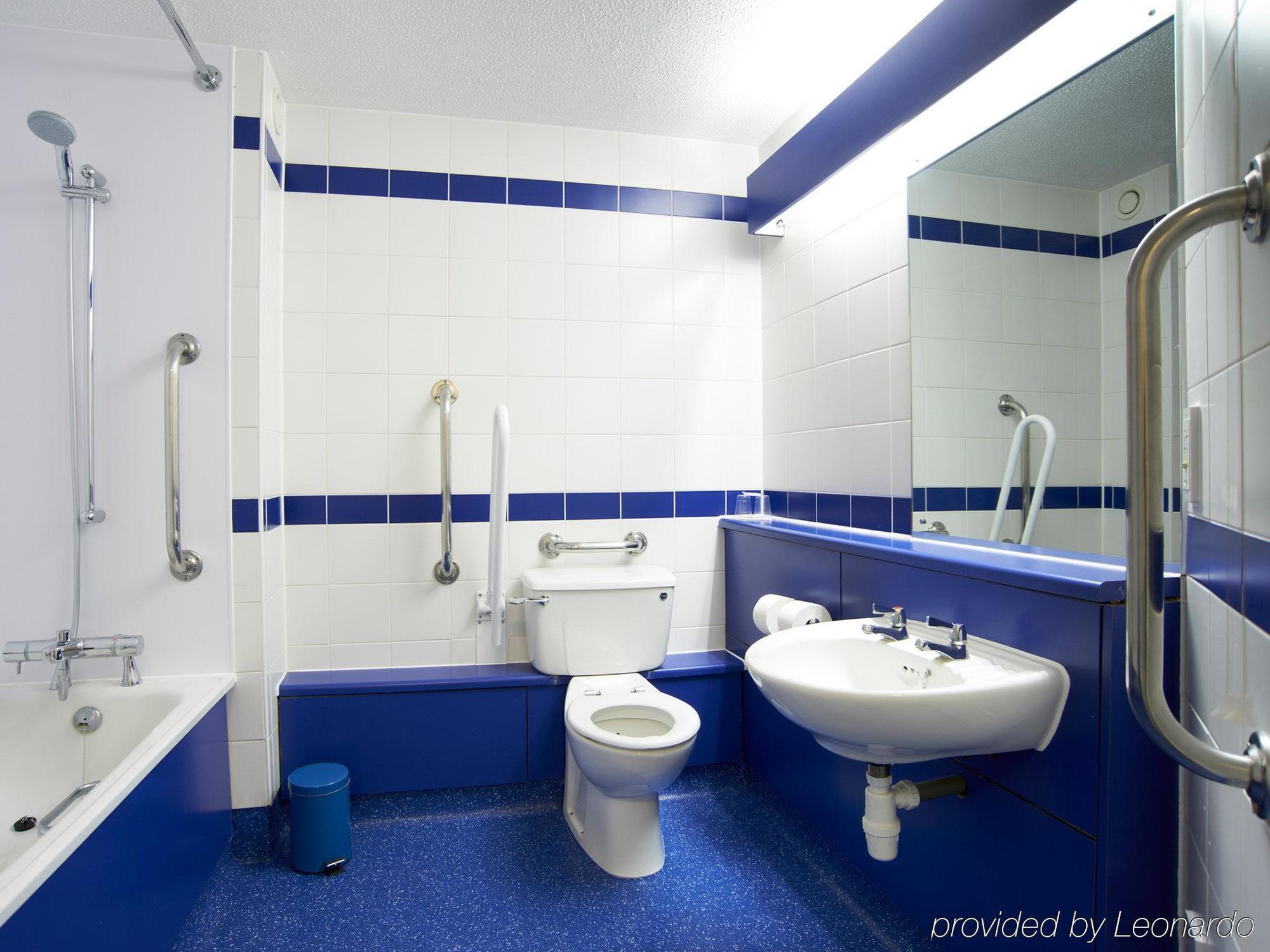 Travelodge Dundee Central Hotel Exterior foto